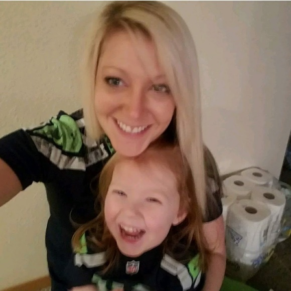 Meet your Posher, Samantha - Picture 1 of 1